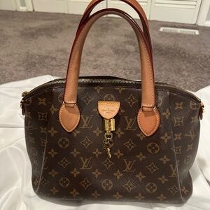 Louis Vuitton Rivoli MM